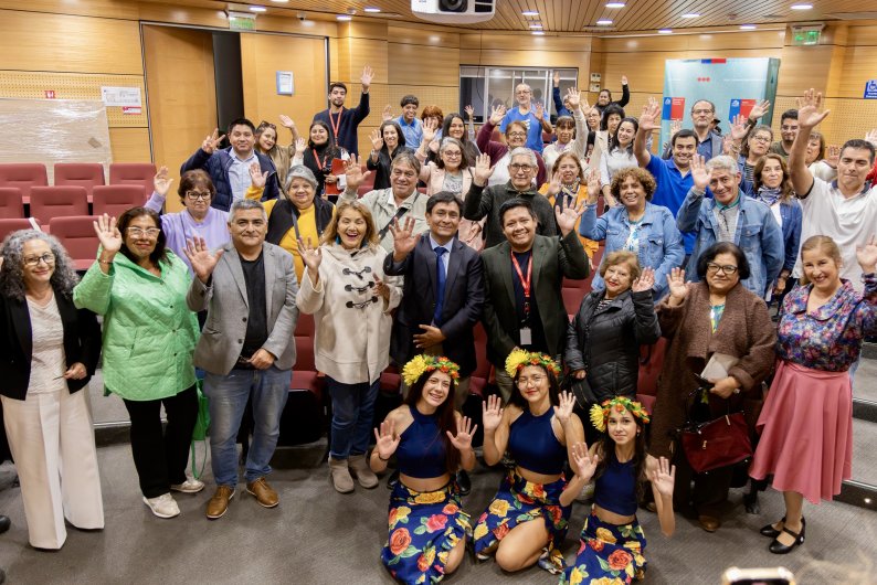 Gobierno Regional: Masivo interés para postular a los Fondos de Vinculación con la Comunidad 8% FNDR 2025 Gobierno Regional: Masivo interés para postular a los Fondos de Vinculación con la Comunidad 8% FNDR 2025