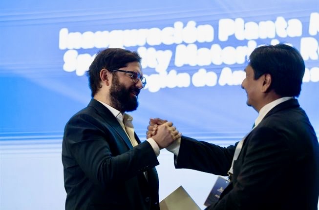 PRESIDENTE BORIC ABORDA SITUACIÓN DEL HOSPITAL TRAS RECIBIR CARTA DE LOS GREMIOS DE LA SALUD, ENTREGADA POR EL GOBERNADOR DÍAZ PRESIDENTE BORIC ABORDA SITUACIÓN DEL HOSPITAL TRAS RECIBIR CARTA DE LOS GREMIOS DE LA SALUD, ENTREGADA POR EL GOBERNADOR DÍAZ