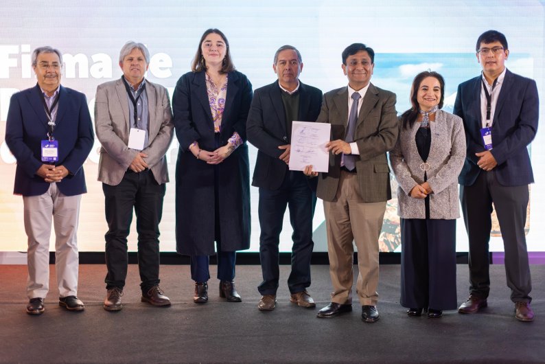 Salón de Inversiones 2025: Sector Público y Privado firman Convenio de Colaboración para propiciar las oportunidades de desarrollo y de empleabilidad en la región