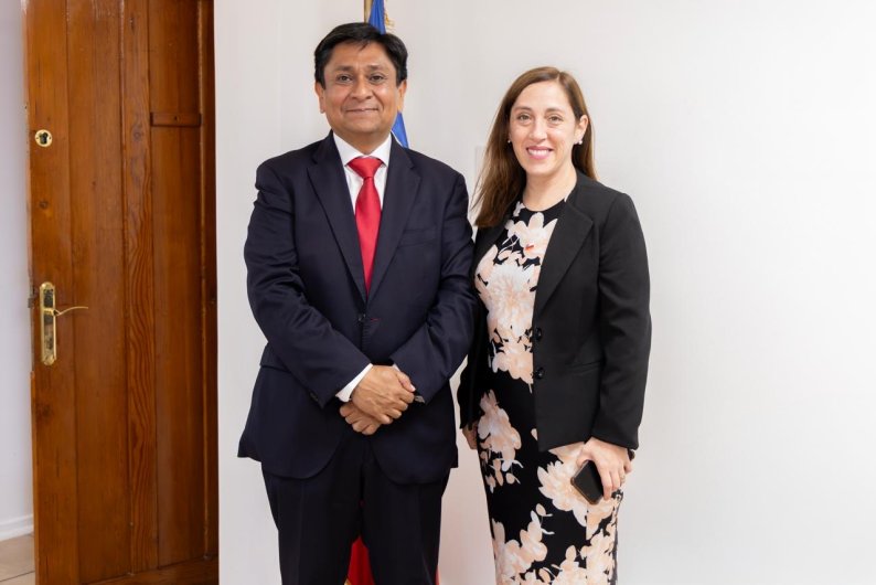 Gobernador Ricardo Díaz se reunió con la próxima delegada presidencial para dialogar y coordinar plan de trabajo para la región