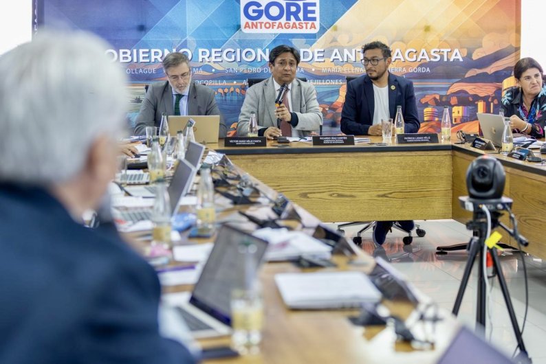 Municipio de Ollagüe recibirá subsidio GORE para financiar funcionamiento y continuidad de servicio de los sistemas de autogeneración de energía