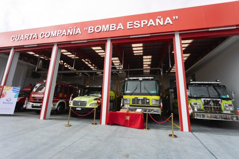 Gobernador Díaz inauguró el nuevo cuartel de la IV compañía de bomberos de Tocopilla proyecto financiado con recursos GORE